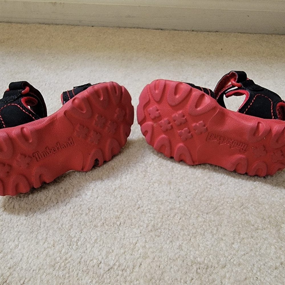 Timberland Sandals - Picture 3 of 3